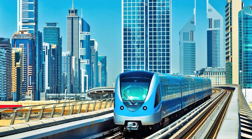 Metro in Dubai - 1